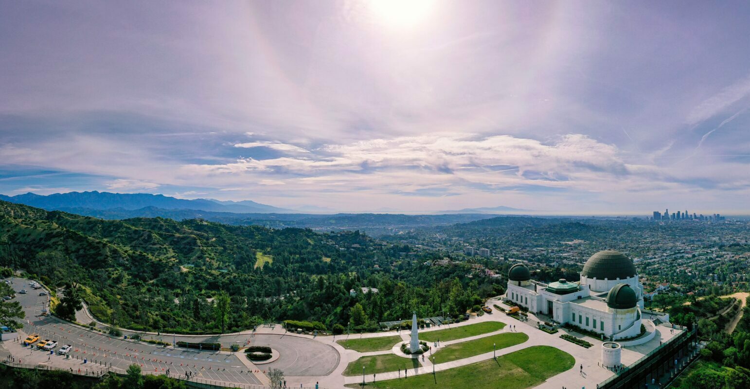 Griffith Observatory panorama. Photo by Cameron Venti (https://unsplash.com/photos/s8OpM3WDGL0)
