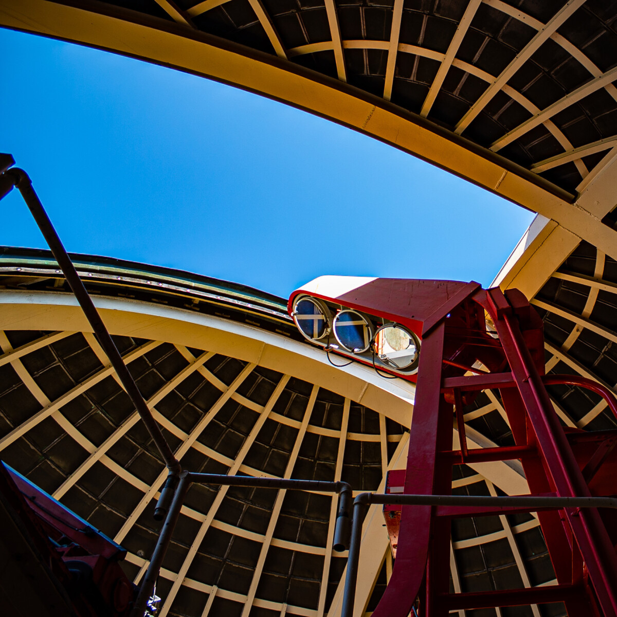 Ahmanson Hall of the Sky - Griffith Observatory - Southern